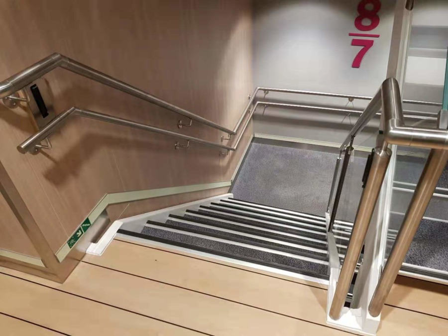 This image has an empty alt attribute; its file name is IMG_1726-900x675.jpg